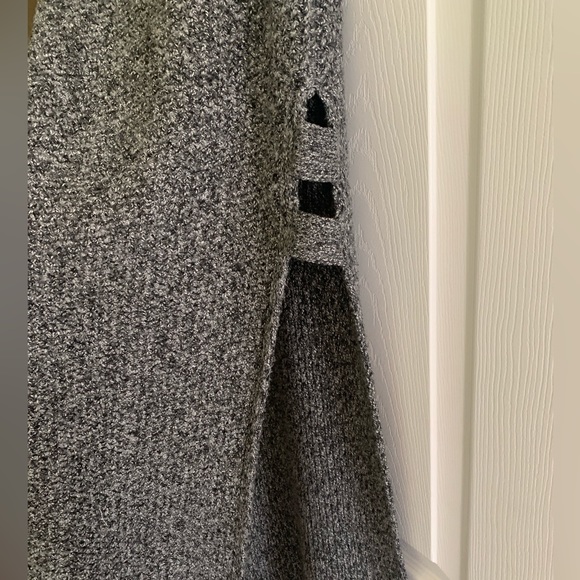 Turtleneck Sweater Tunic - Picture 3 of 5